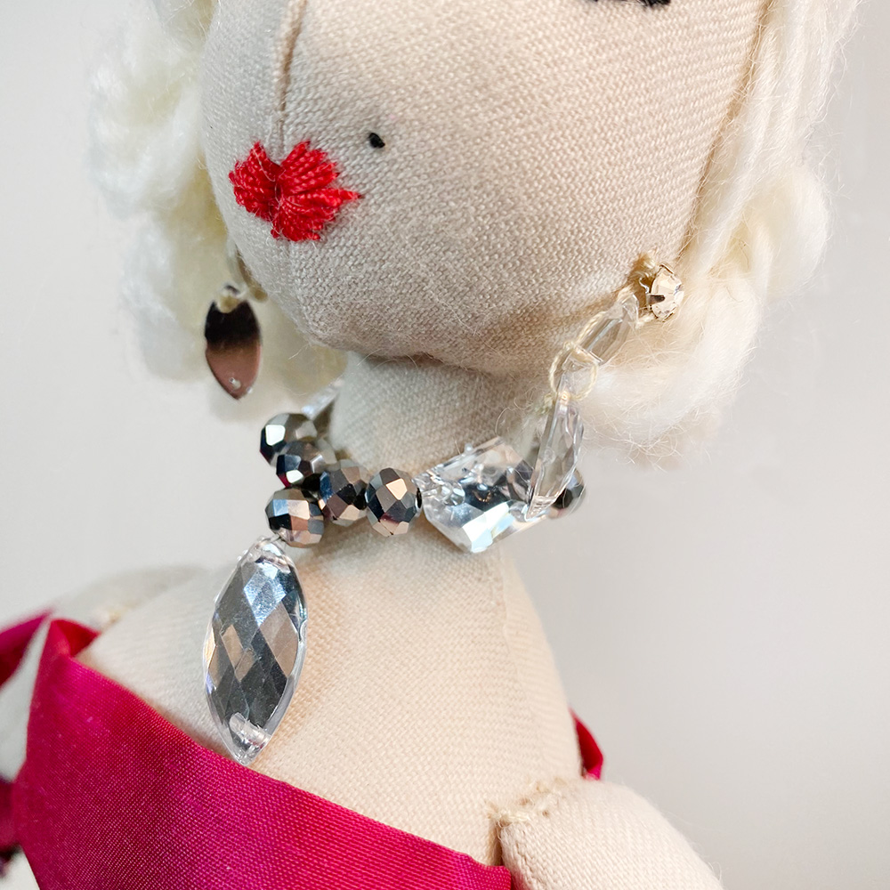 Bambole collezionabili fatte a mano in italia: Marilyn Monroe