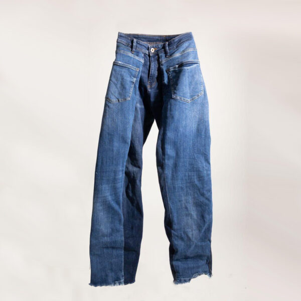 Sbrindellone: jeans invertito per uomo