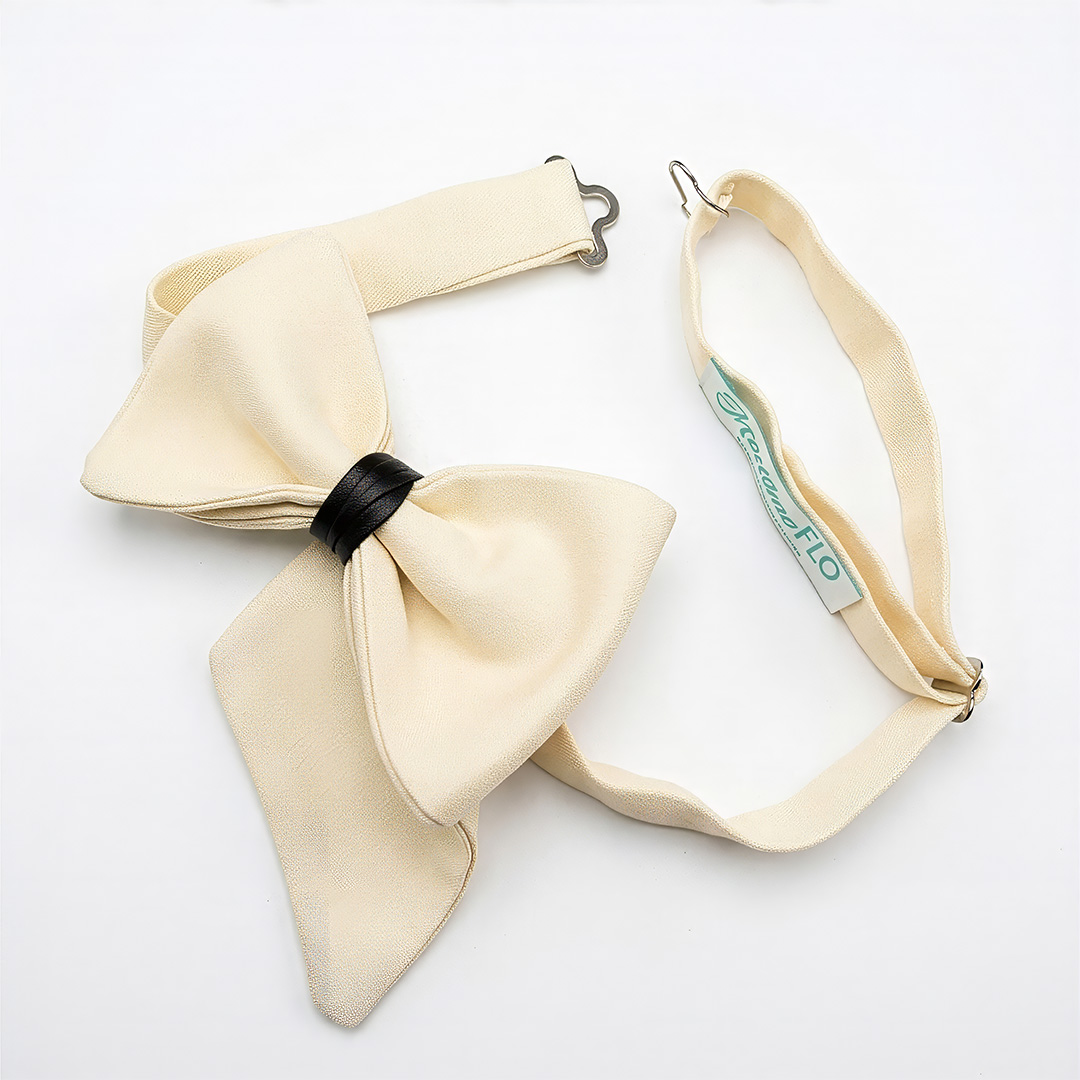 Accessori originali per abiti da cerimonia