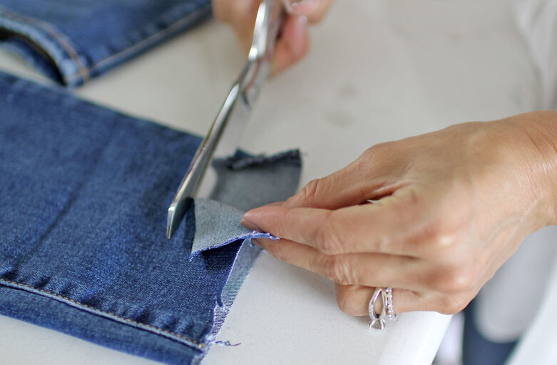 8 motivi per creare nuovi oggetti riciclando vecchi jeans