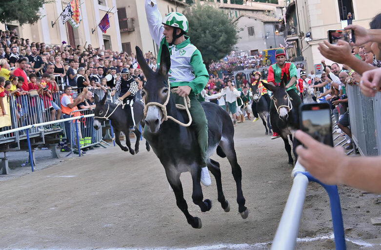 La Bianca trionfa al Palio di Allumiere 2024