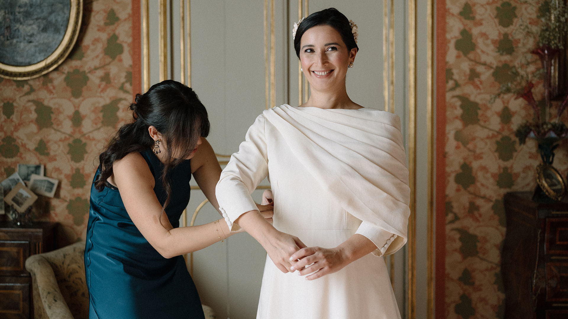 Abito da cerimonia nuziale: differenze con l'abito da sposa
